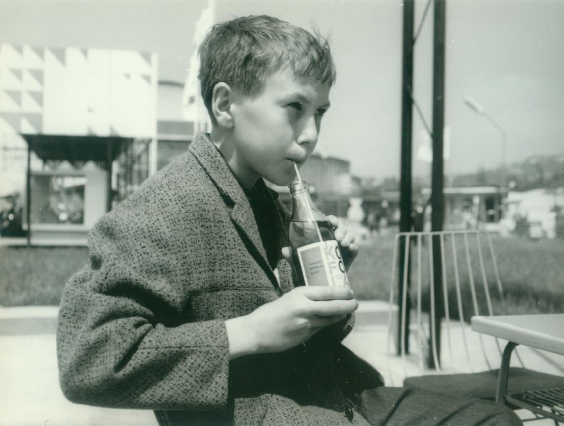 Milujeme ji, i když jí je šedesát