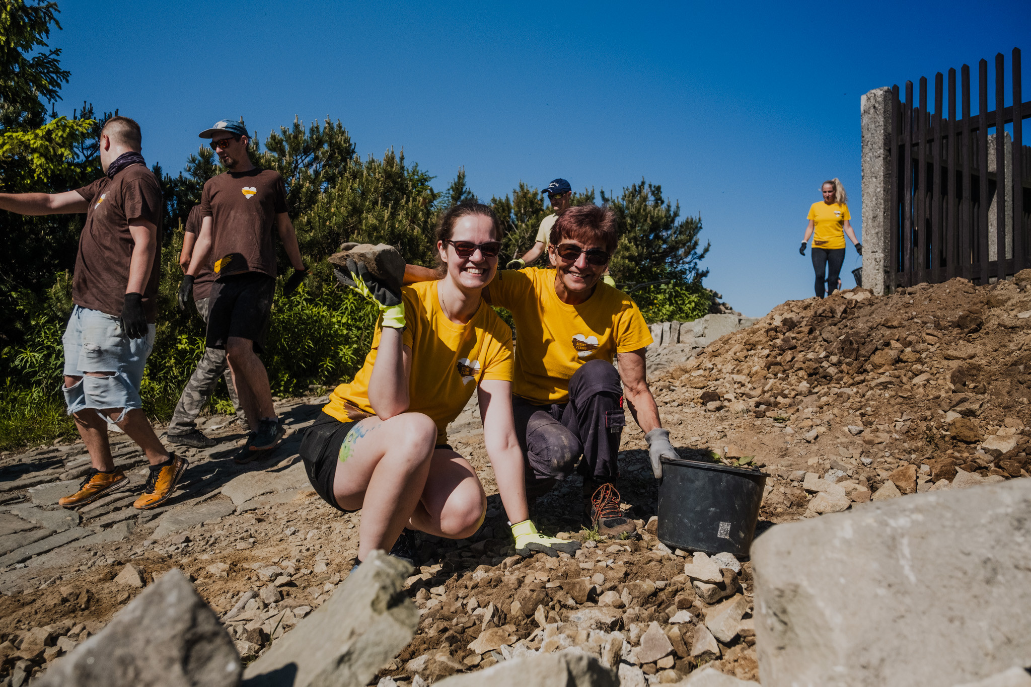 Stezky z lásky píší výjimečné příběhy: Od lávek na Smrku po přátelství vzniklá v dešti
