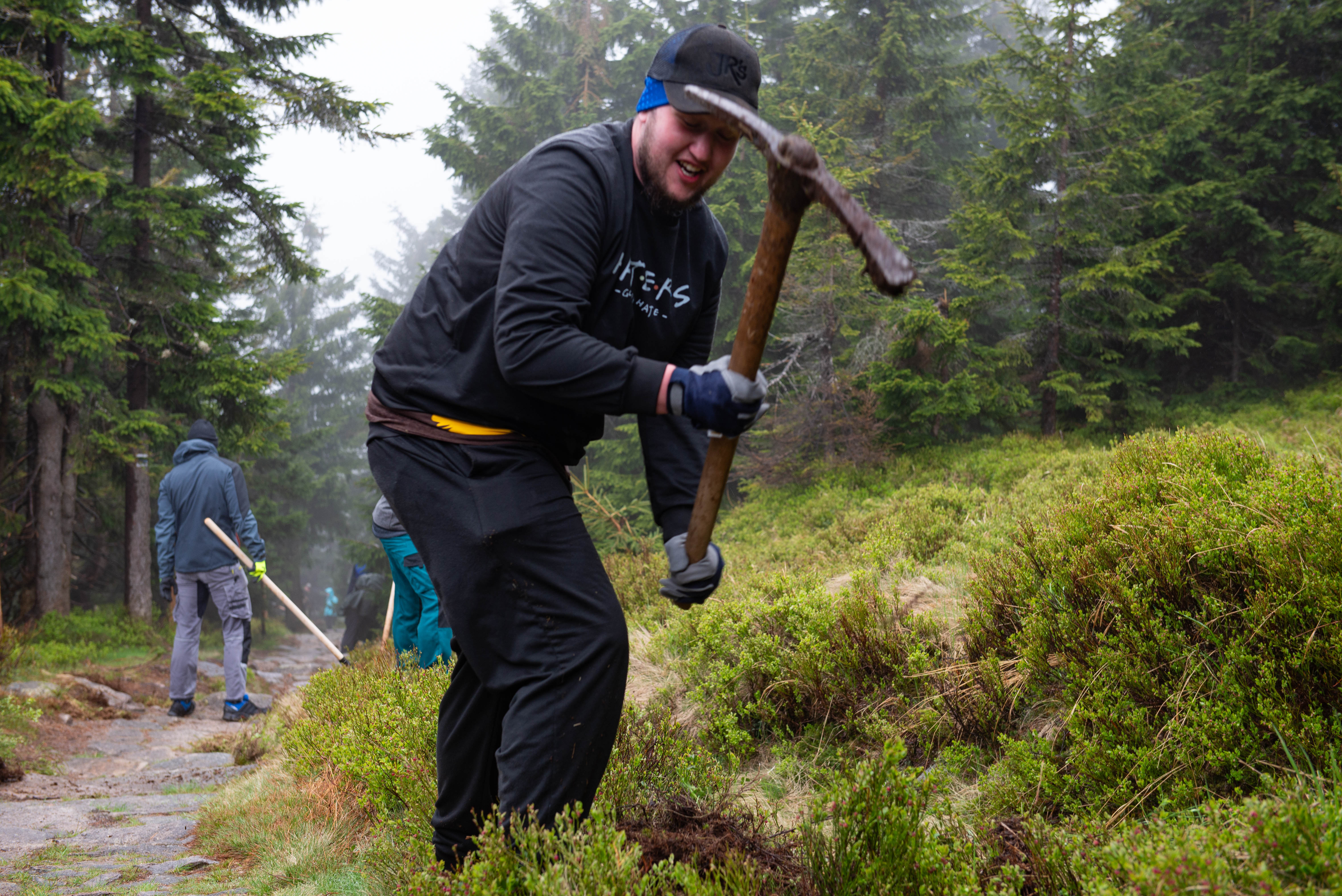 Stezky z lásky píší výjimečné příběhy: Od lávek na Smrku po přátelství vzniklá v dešti