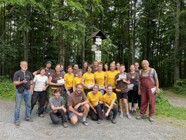 Stezky z lásky píší výjimečné příběhy: Od lávek na Smrku po přátelství vzniklá v dešti